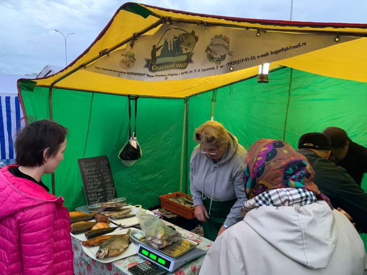 Спасские аграрии представили свою продукцию на республиканской ярмарке в Казани