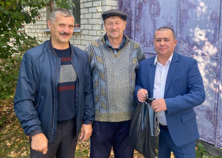 Сотрудники МВД Спасского района поздравили ветеранов органов внутренних дел