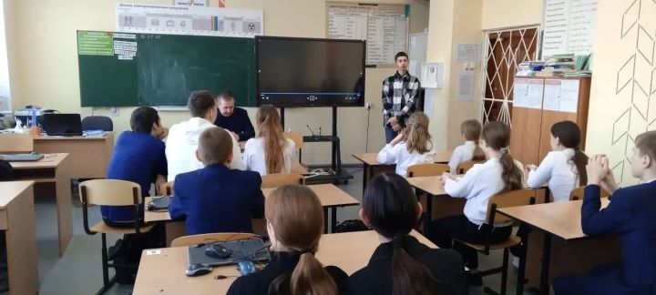 Представители Спасского техникума рассказали школьникам о профессиях