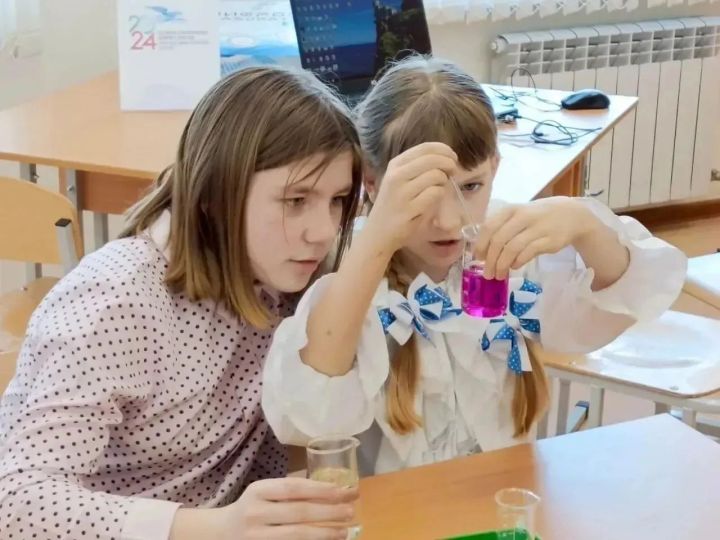 Первая школа Болгара получит 2 миллиона рублей на лабораторию