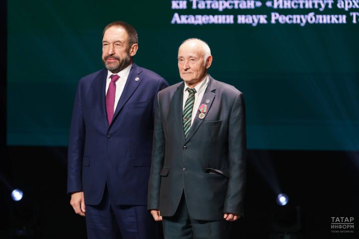 Научный сотрудник БГИАМЗ Джамиль Мухаметшин получил медаль «100 лет образования ТАССР»