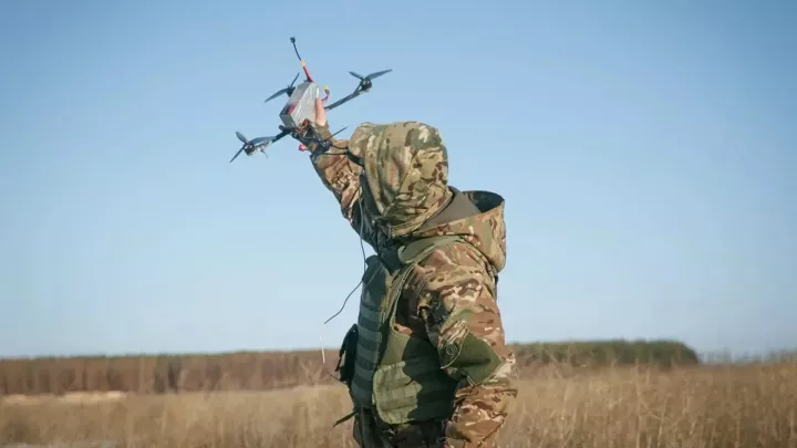 Офицер развенчал слухи о контракте в беспилотные войска: «Никакой пехоты, только дроны»
