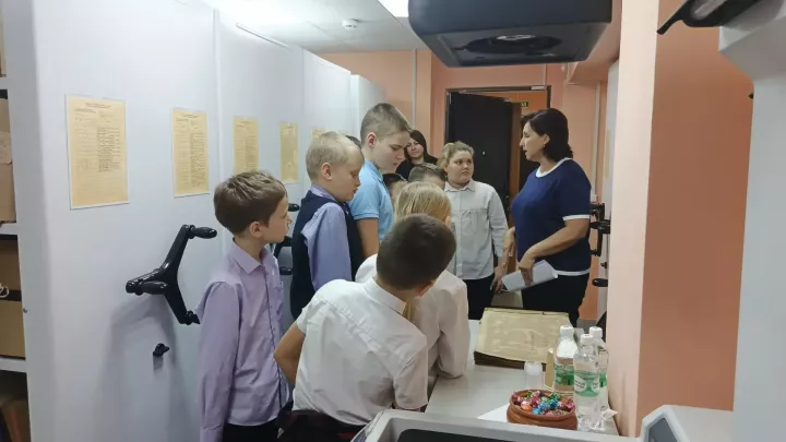 Школьники познакомились с архивным делом