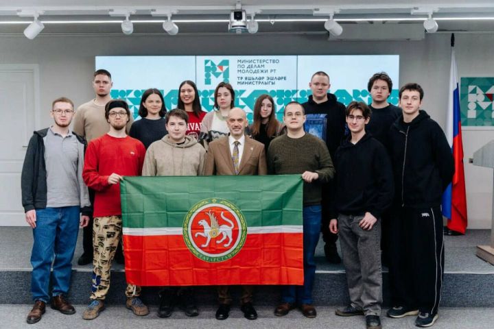 Татарстан студентлары Саранскидагы интеллектуаль олимпиаданың округ финалында катнашачак