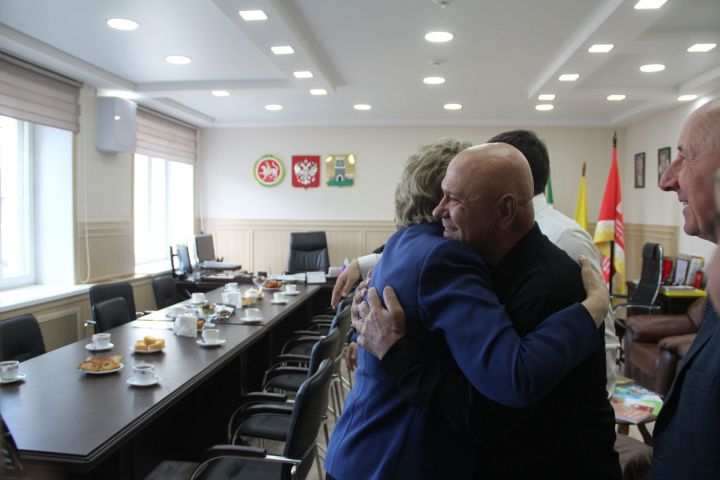 Болгарга эш сәфәре белән РФ Дәүләт Думасы депутаты Татьяна Ларионова килде