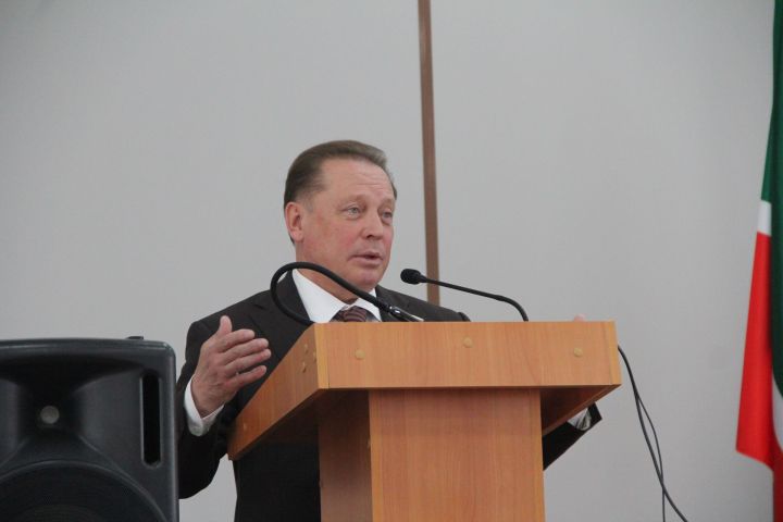 Болгарда эш визиты белән Дәүләт Думасы депутаты Айдар Метшин булып китте