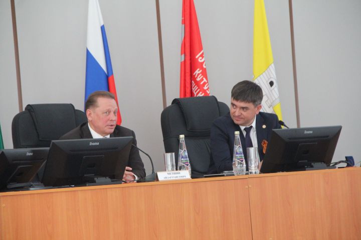 Болгарда эш визиты белән Дәүләт Думасы депутаты Айдар Метшин булып китте