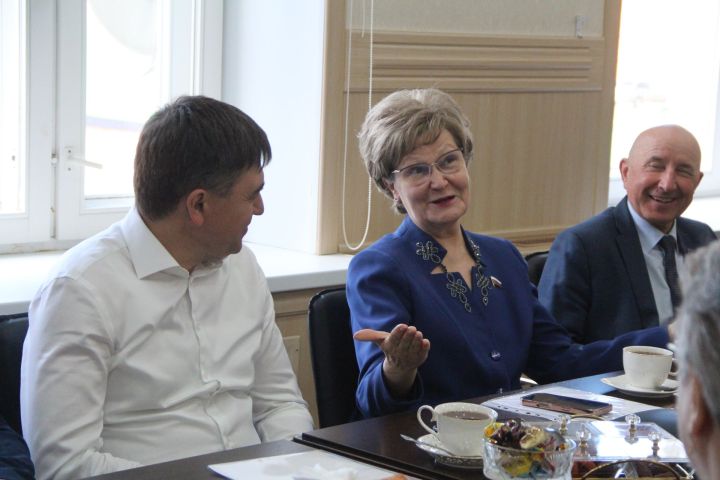 Болгарга эш сәфәре белән РФ Дәүләт Думасы депутаты Татьяна Ларионова килде