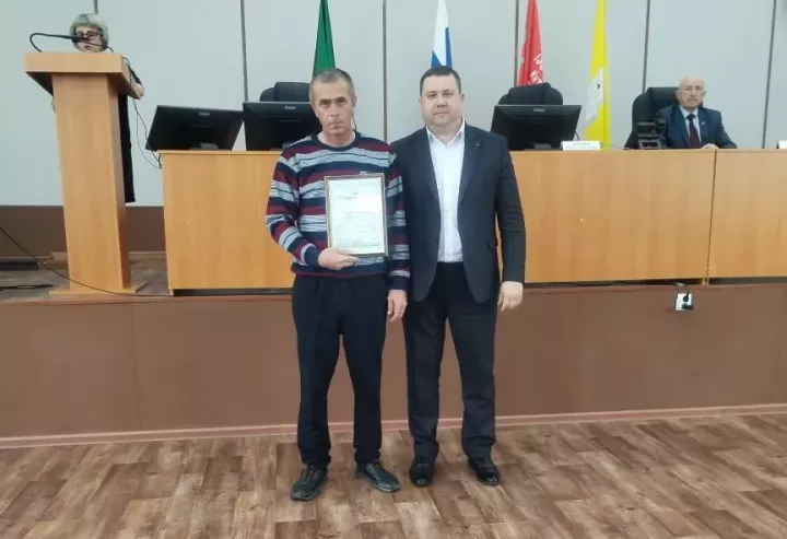 В Спасском районе наградили коммунальщиков за работу в зимний период