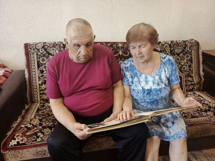 «Молчит как партизан»: история 50 лет любви, переездов и одного ЗАГСа
