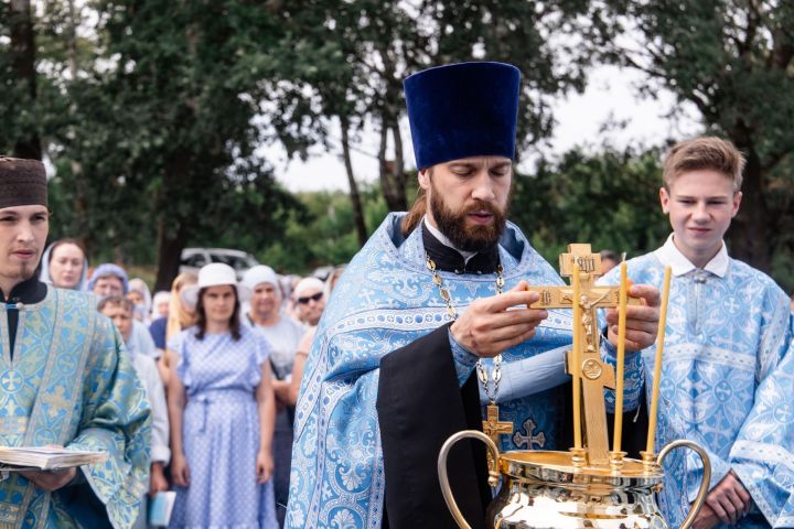 В храме села Три Озера Спасского района почтили память Тихвинской иконы Божией Матери