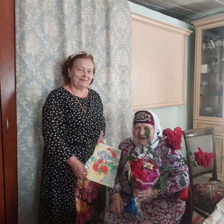 Ветерана-педагога из Спасского района поздравили с 90-летним юбилеем